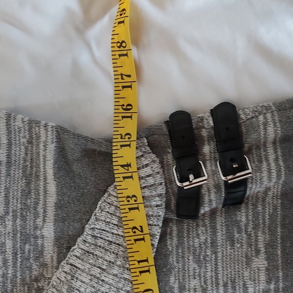 Guess Women's Sweater Shawl Collar Gray White Stripes Buckle Detail Retro Y2K M - Picture 6 of 11